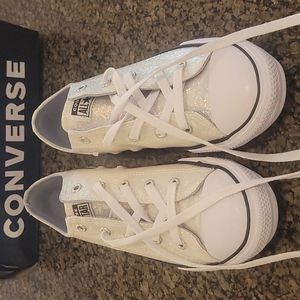 Converse All Star Silver Sparkle Casual Sneakers Size 4 NWOT